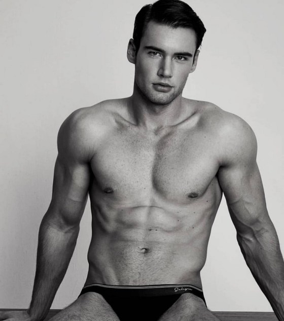 BLACK UNDERWEAR 1479691430