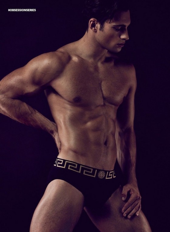 BLACK UNDERWEAR 1479691432