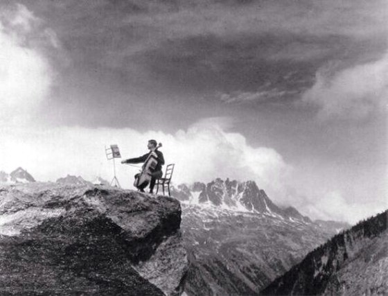 MUSICIAN IN THE MTNS