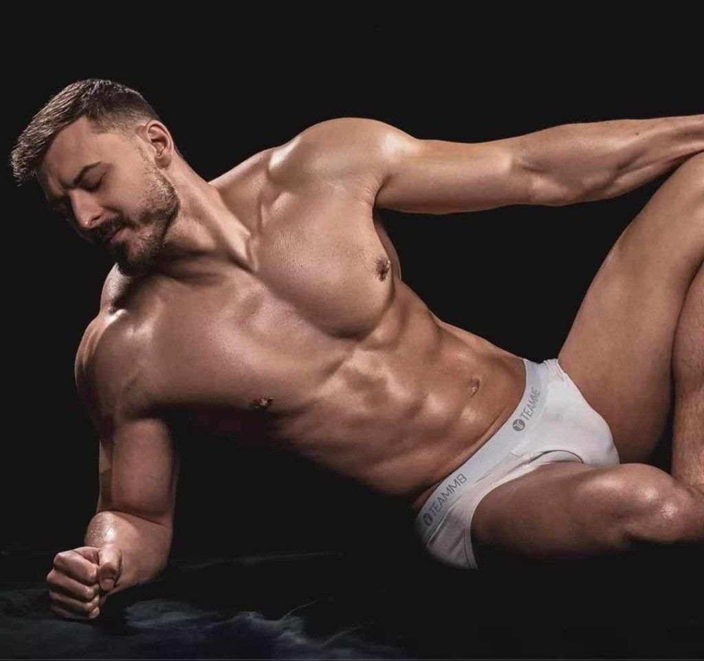 MODEL WEARING TEAMM8&nbsp;UNDERWEAR