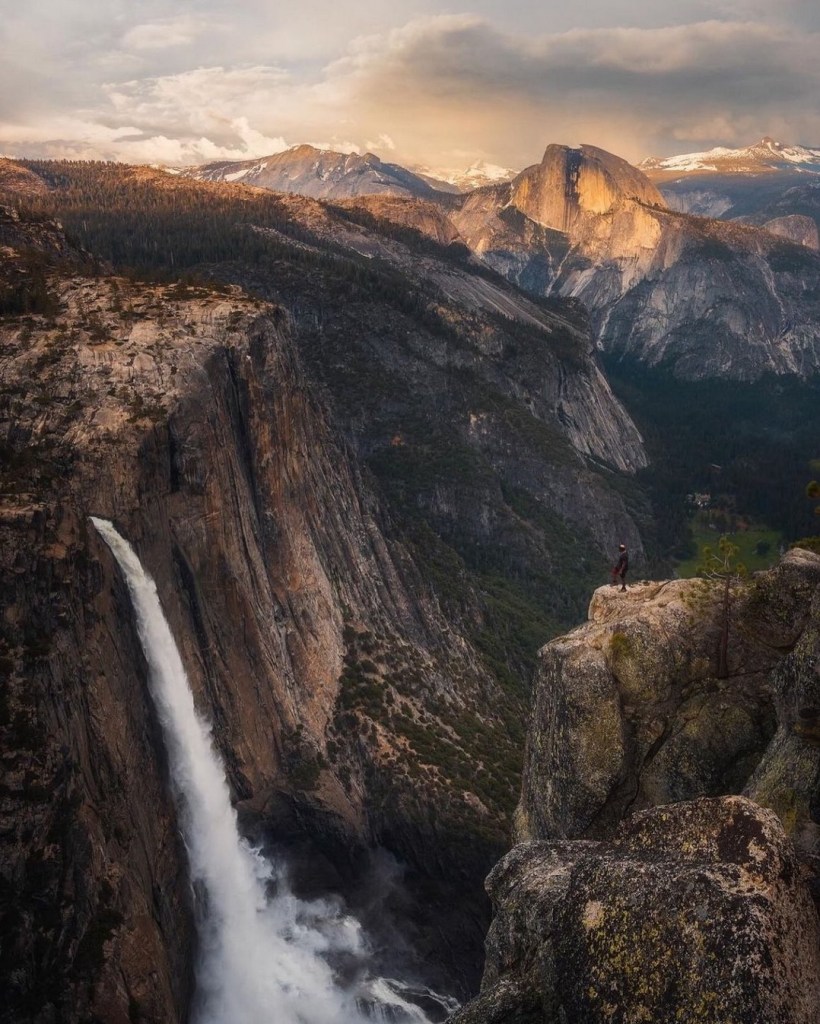 Waterfall at Yosemite,&nbsp;California