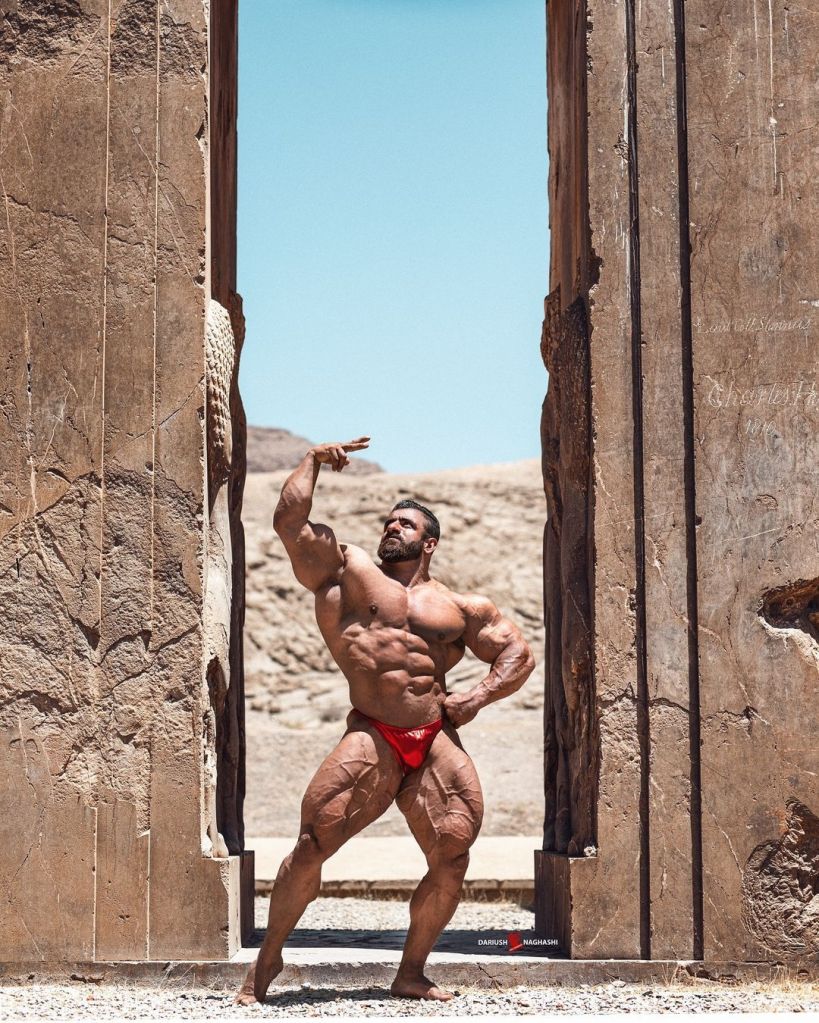 IRANIAN BODYBUILDER