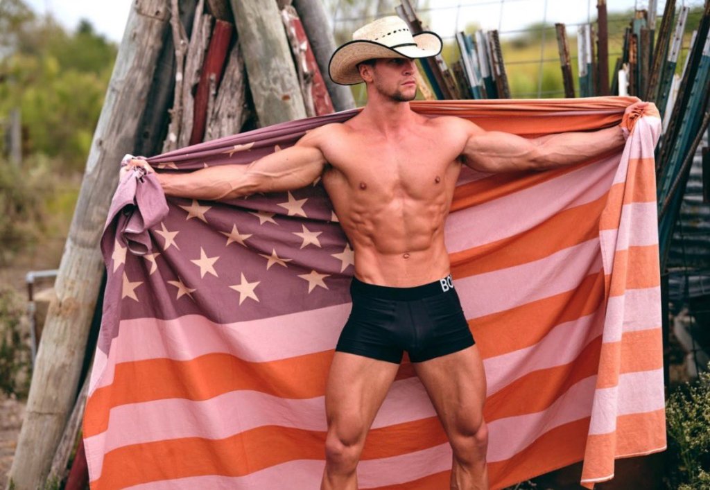 CANADIAN MODEL KYLE HYNICK WITH THE AMERICAN&nbsp;FLAG