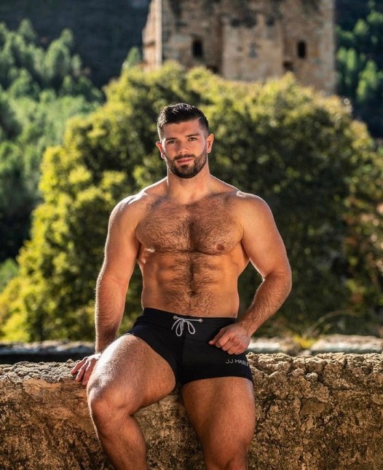 french-model-fabien-sassier-matthew-s-island